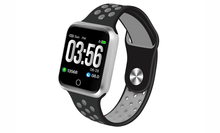 Image 3: X-Fit smartwatch