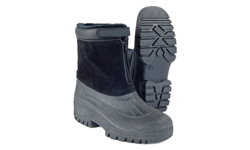 Image 3: Unisex Fleece-Lined Zip Boots