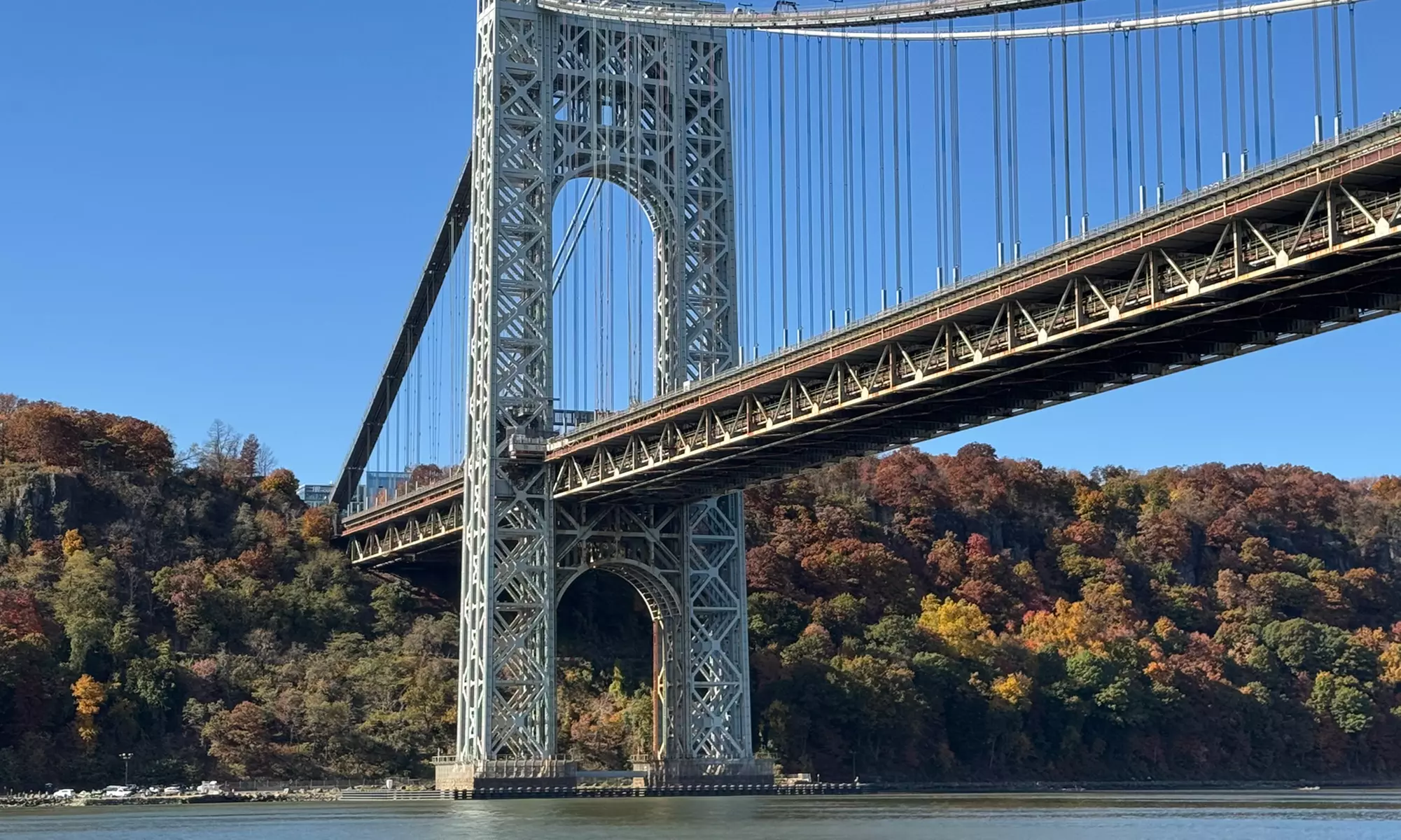 Explore Two and a Half Hour Scenic Fall Foliage Brunch Cruise