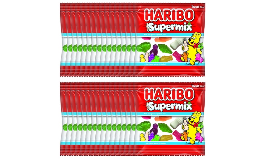 Image 4: Haribo Mini Treat Bags in packs of 30, 50 or 100