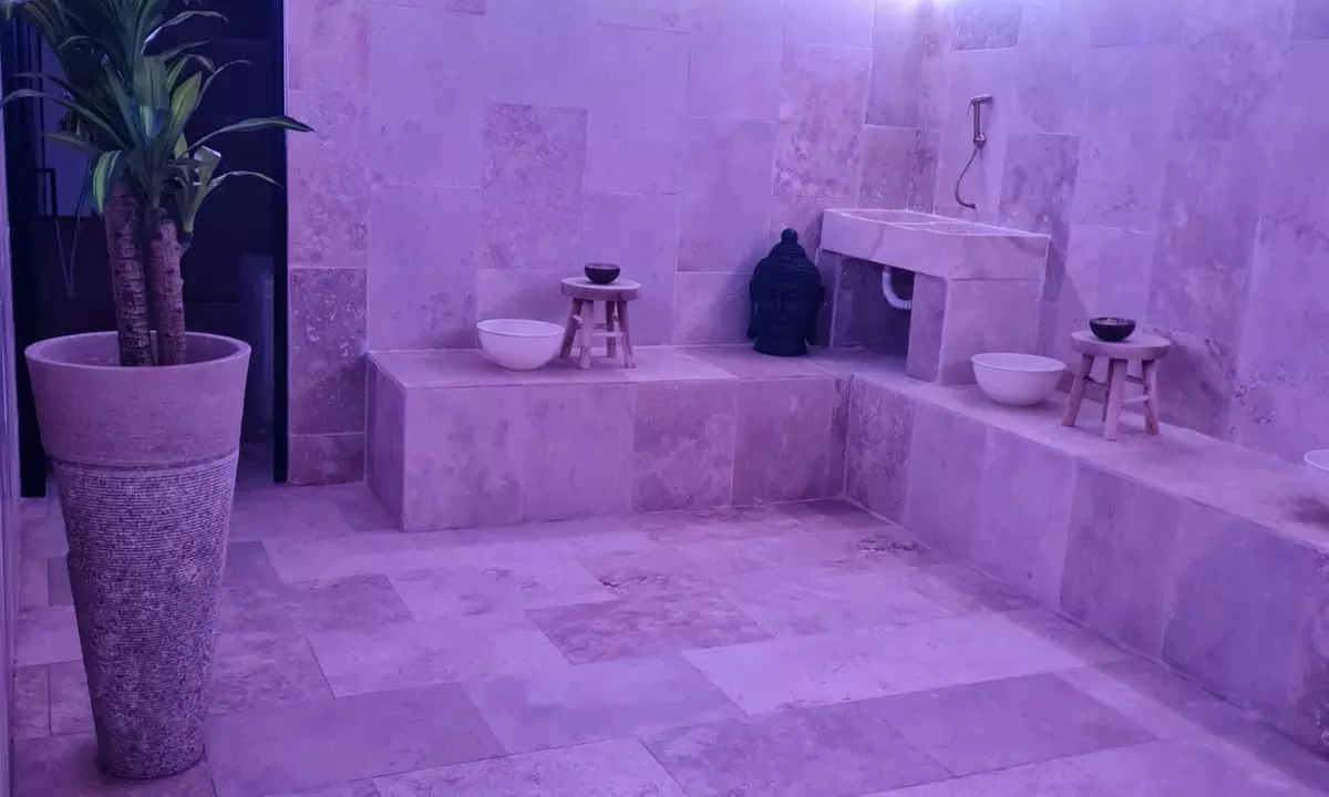 Accès spa de 2h pour 1, 2 ou 4 personnes à SJ Beauty Spa