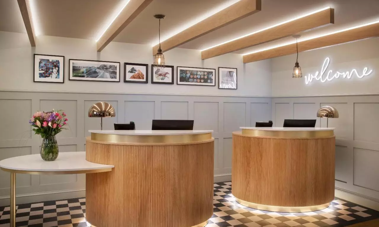 Chester: 4* Standard Double Room Stay with Full English Breakfast