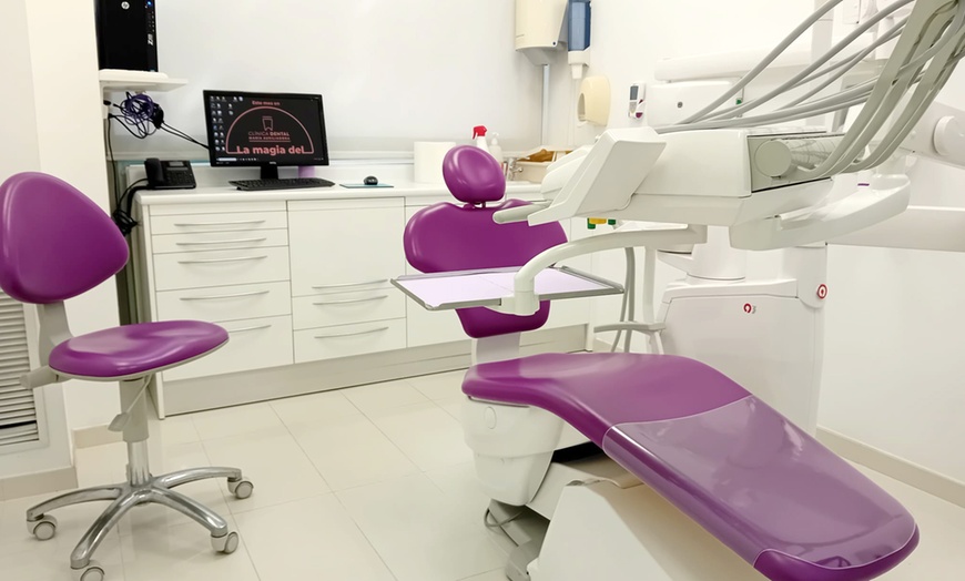 Image 4: Hasta 75% dto. en Limpieza dental en Clínica María Auxiliadora