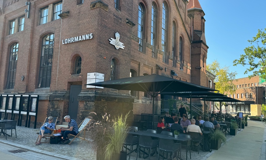 Image 8: Lohrmanns Lunch mit Hauptgericht oder Burger & Getränk
