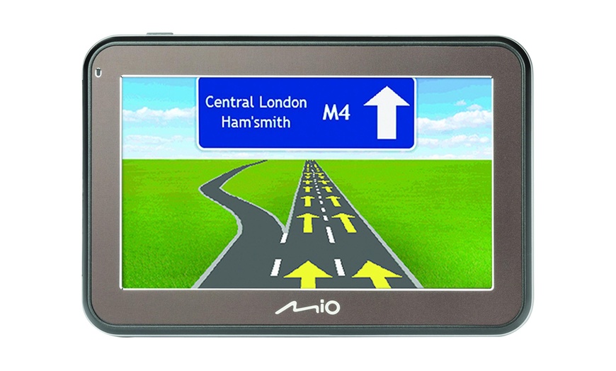 Image 7: MIO GPS with Integrated Dash Cam
