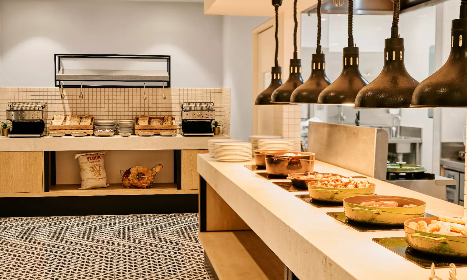 Buffet Breakfast at Mister Munro Restaurant And Bar