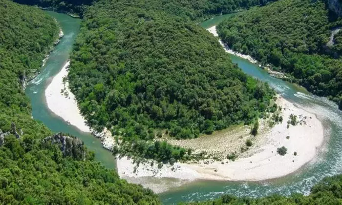 Descente de l'Ardèche en canoë de 8 ou 32 km, pour 2 ou 4 personnes, avec Canoë Ardèche Bateaux - Image 4