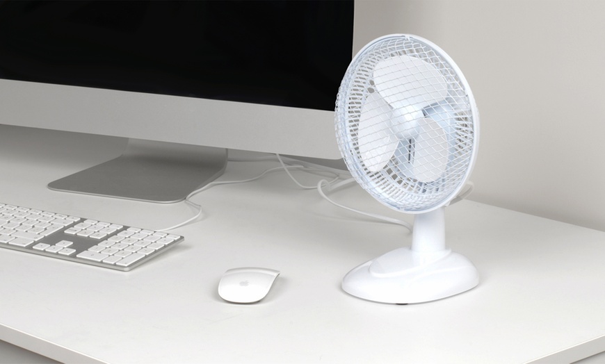 Image 1: Beldray Oscillating Desktop Fan