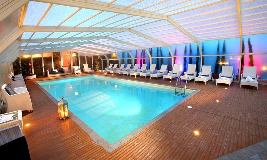 Montecatini Terme 4*: soggiorno con colazione, cena, Spa e massaggio