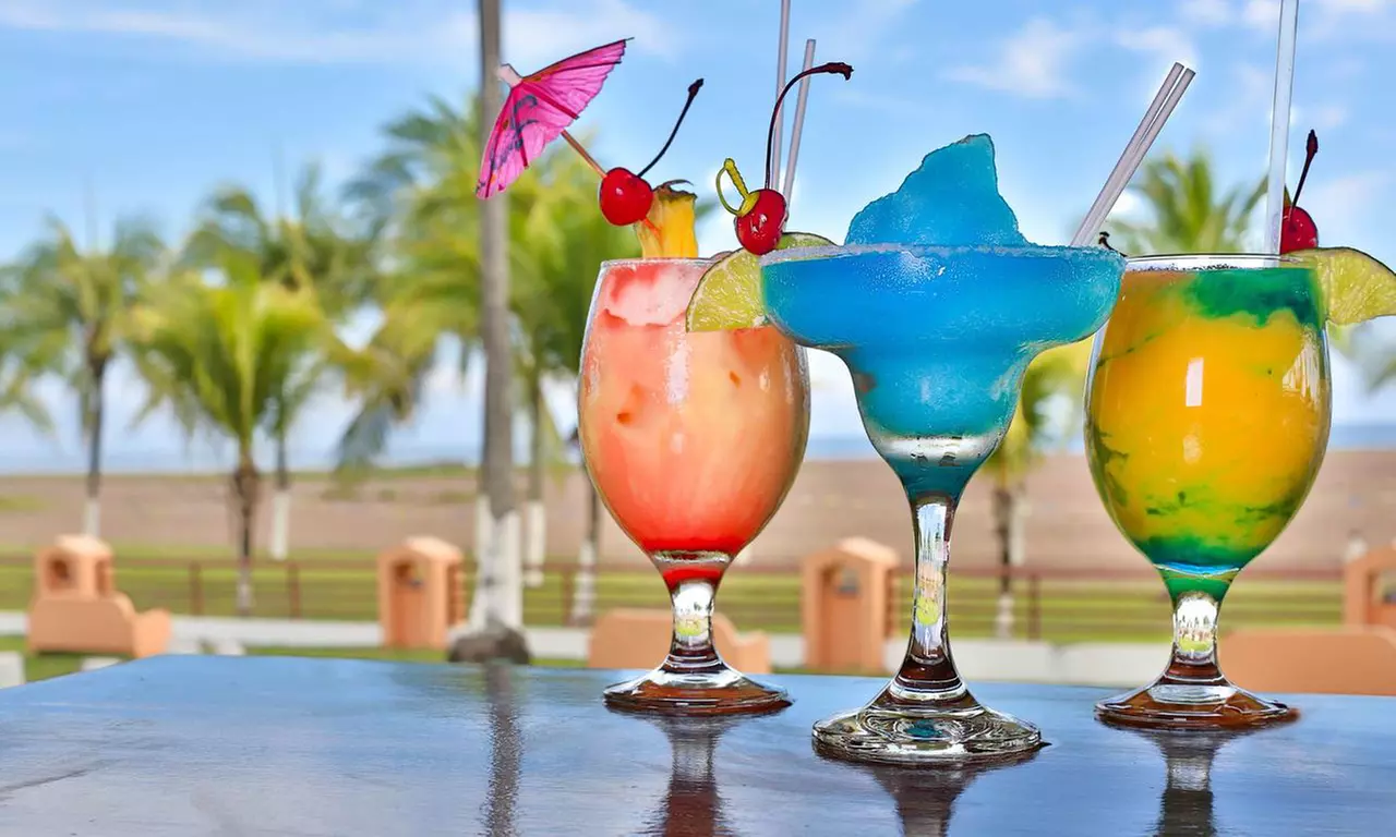 ✈ 3-Nt All-Incl. Costa Rica Trip with Air & Car from Travel by Jen