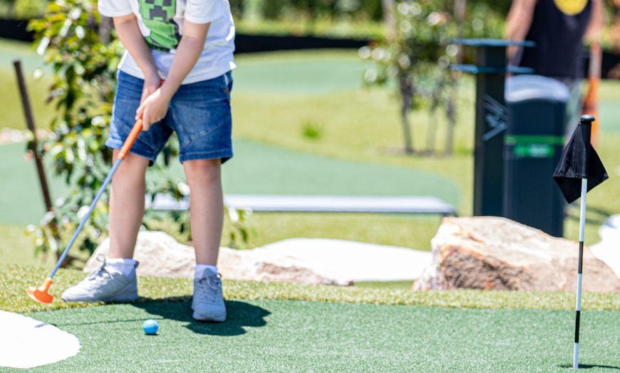 Image 4: Golf - Mini Golf (Activity/Experience) at TopStroke by Oxley Golf Club