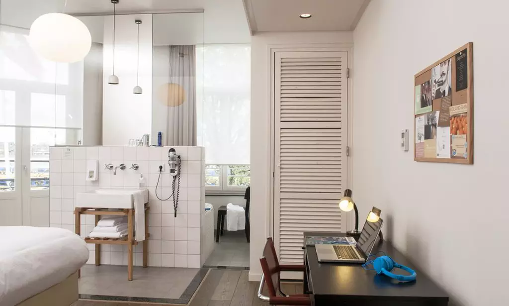 Maastricht: Doppelzimmer mit Frühstück