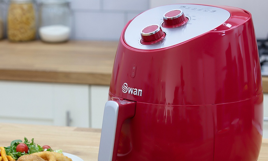 Image 2: Swan 5L Manual Air Fryer