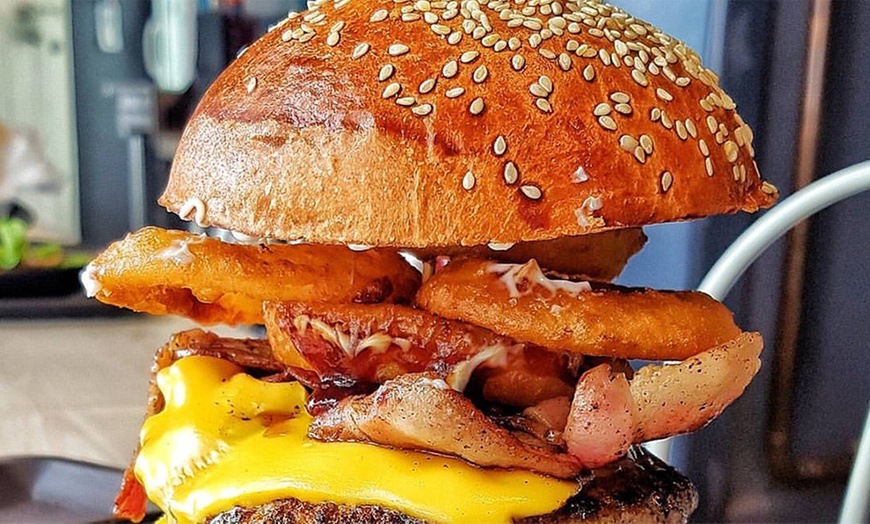 Image 2: Burger with Chips and Drink