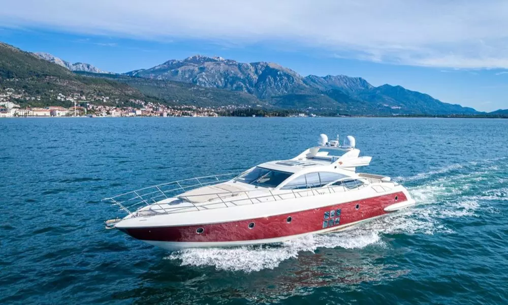Four- or Eight-Hour Boat Rental for Up to 12 People from The Debonair (Up to 20% Off) - Primary Image