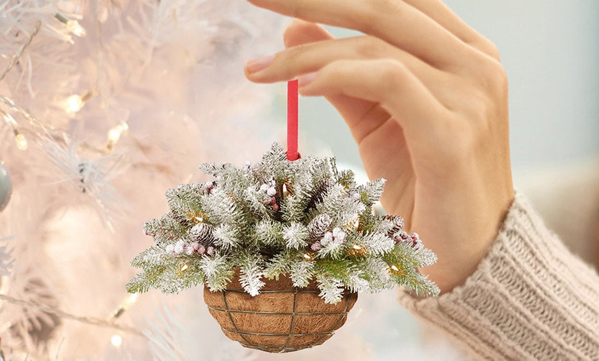 Image 2: Christmas-Themed Hanging Baskets Decor 