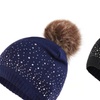 Image 7: 1 o 2 gorros con piedras de cristal para invierno
