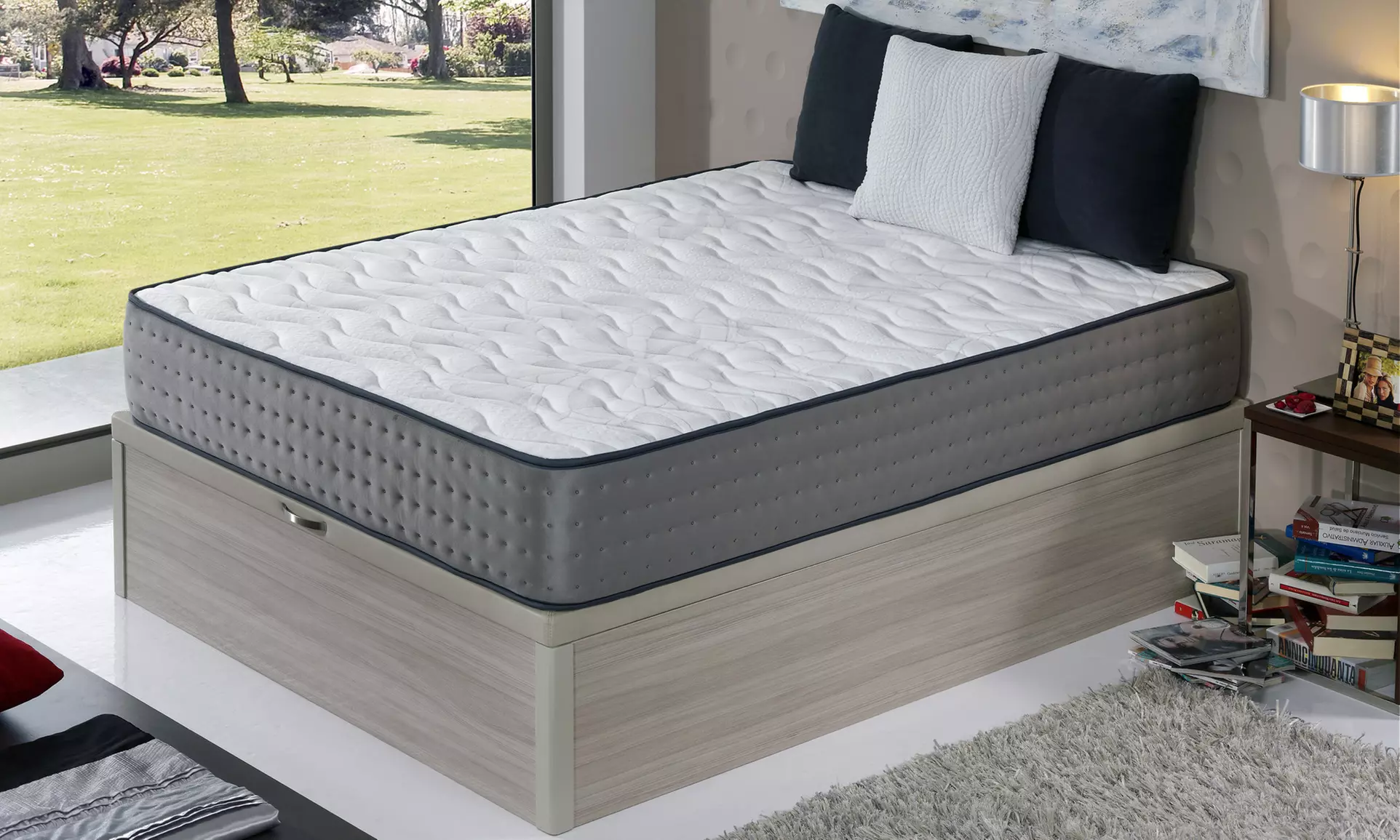 Colchón Hero Luxe de 28 cm - Primary Image