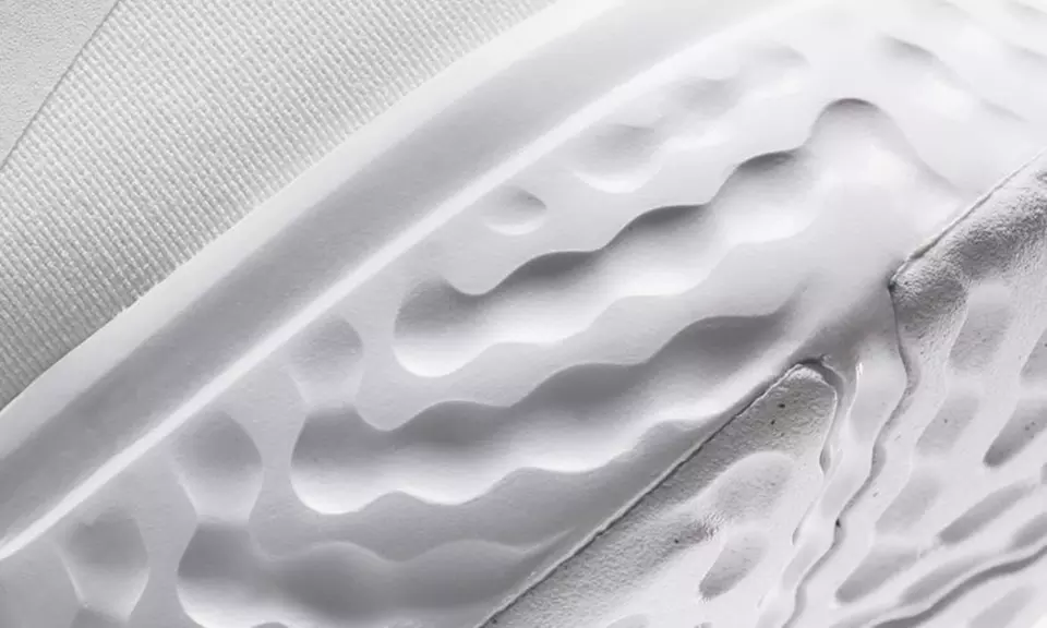 Paire de baskets "Revolution 5" de Nike, taille au choix - Image 4