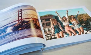 Bundel herinneringen in een A4-fotoboek met harde glossy kaft