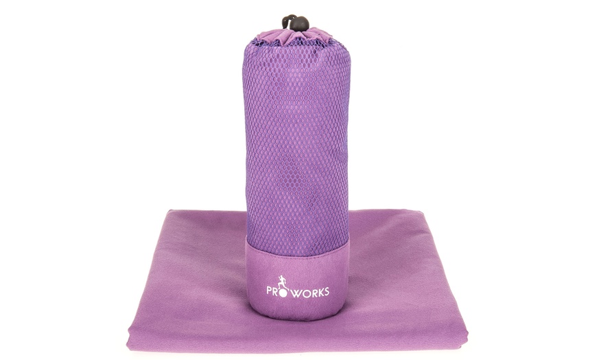 Image 9: Proworks Microfibre Towel