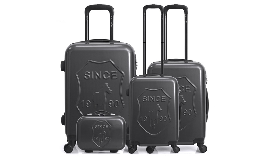 Image 7: Weekend Medium-Size Suitcase