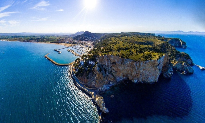 Image 4: ¡Explora las Islas Medes con un bautismo de buceo!