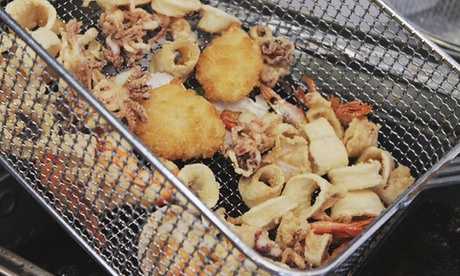 Frittura o grigliata di pesce per 2 persone al food truck Godfish (sconto di 48%). Valido in 5 sedi