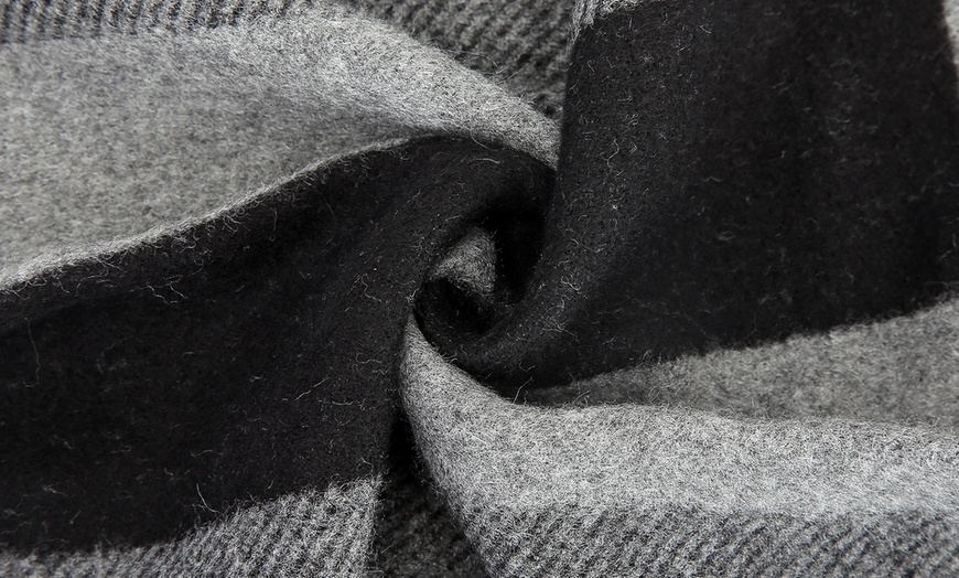 Image 5: Men's Winter Scarf