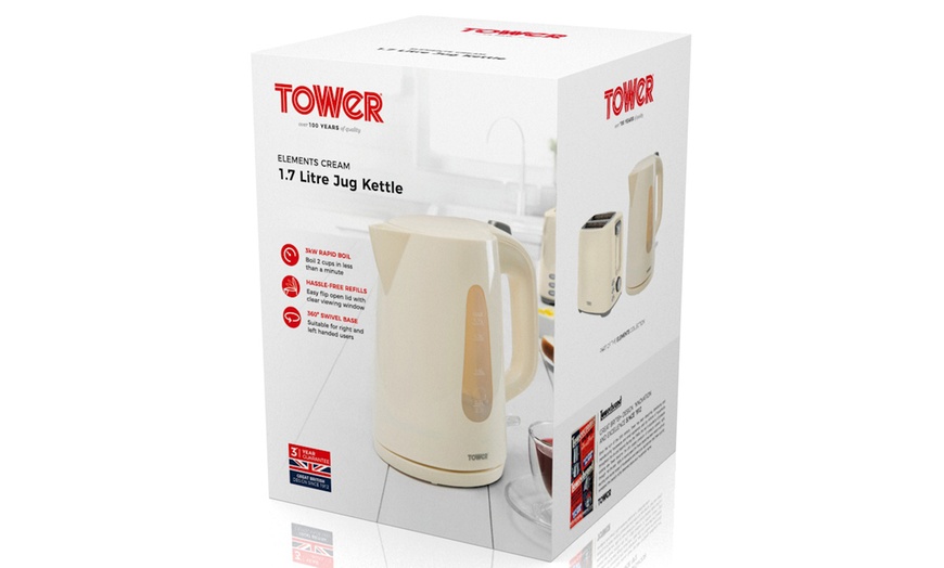 Image 17: Tower Toaster and Kettle Set