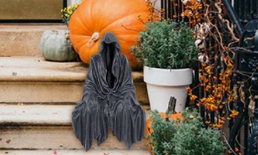 Image 10: Grim Reaper Sitting Statue Halloween Decoration