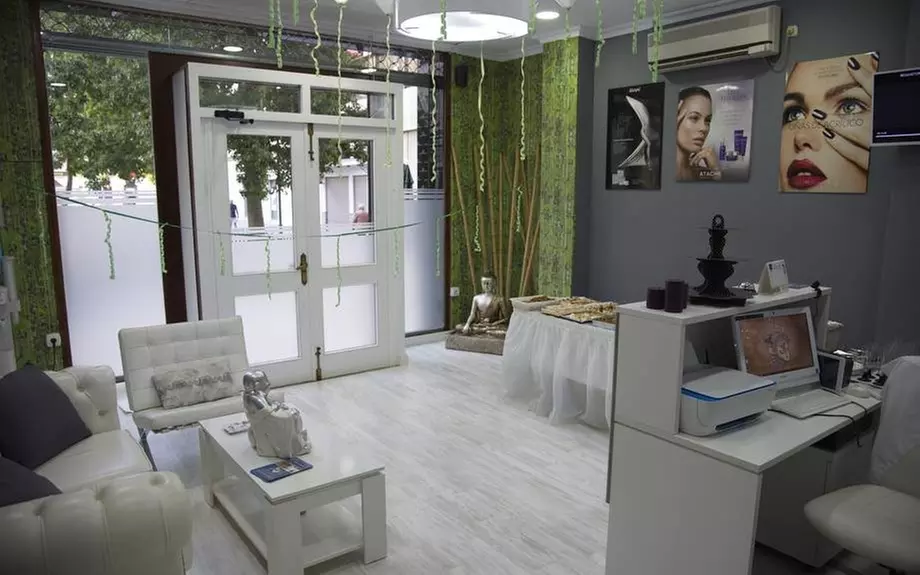 Hasta 75% de dto. en Reducción de la grasa mediante ultrasonido en Estética Avanzada Fussion Beauty