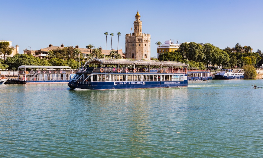 Image 4: Crucero por el río Guadalquivir para 1 adulto o 1 adulto y 1 niño