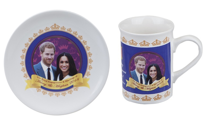 Image 1: Royal Wedding Mugs