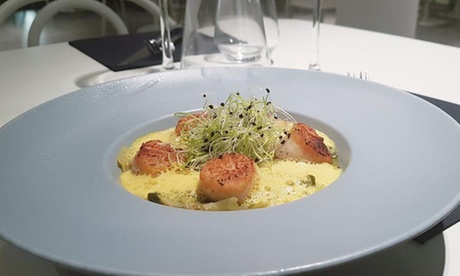 Menu en 3 services pour 2 personnes, valable le midi, le soir ou le week-end dès 49,90 € au Restaurant Le Quai