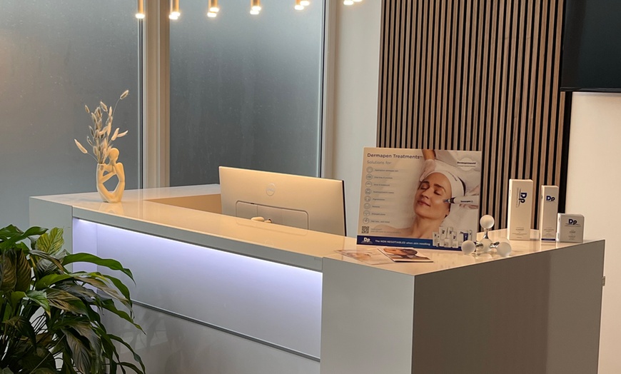 Image 6: 30/60 Min. therapeutische Rücken- & Kopf Aromaöl-Massage für 1 Person