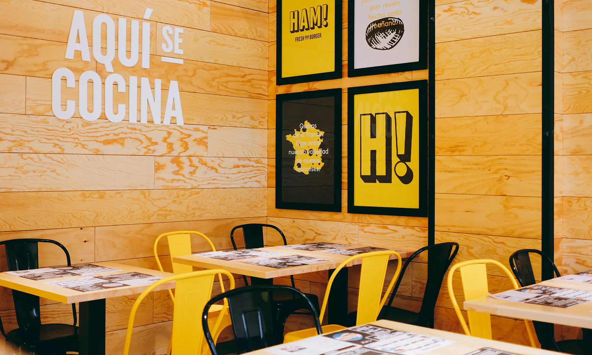 Hamburguesas y entrantes para 2 o 4 personas