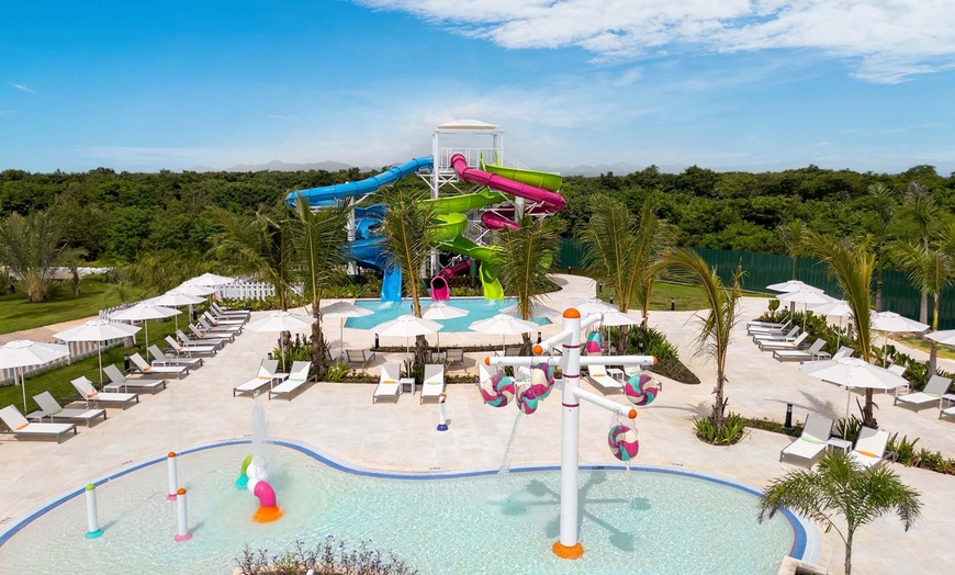 Image 18: Punta Cana All-Inclusive Resort with Aqua Nick