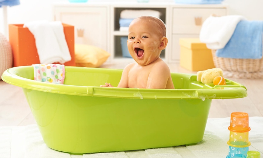 Image 2: Baby Top Bath with Drain