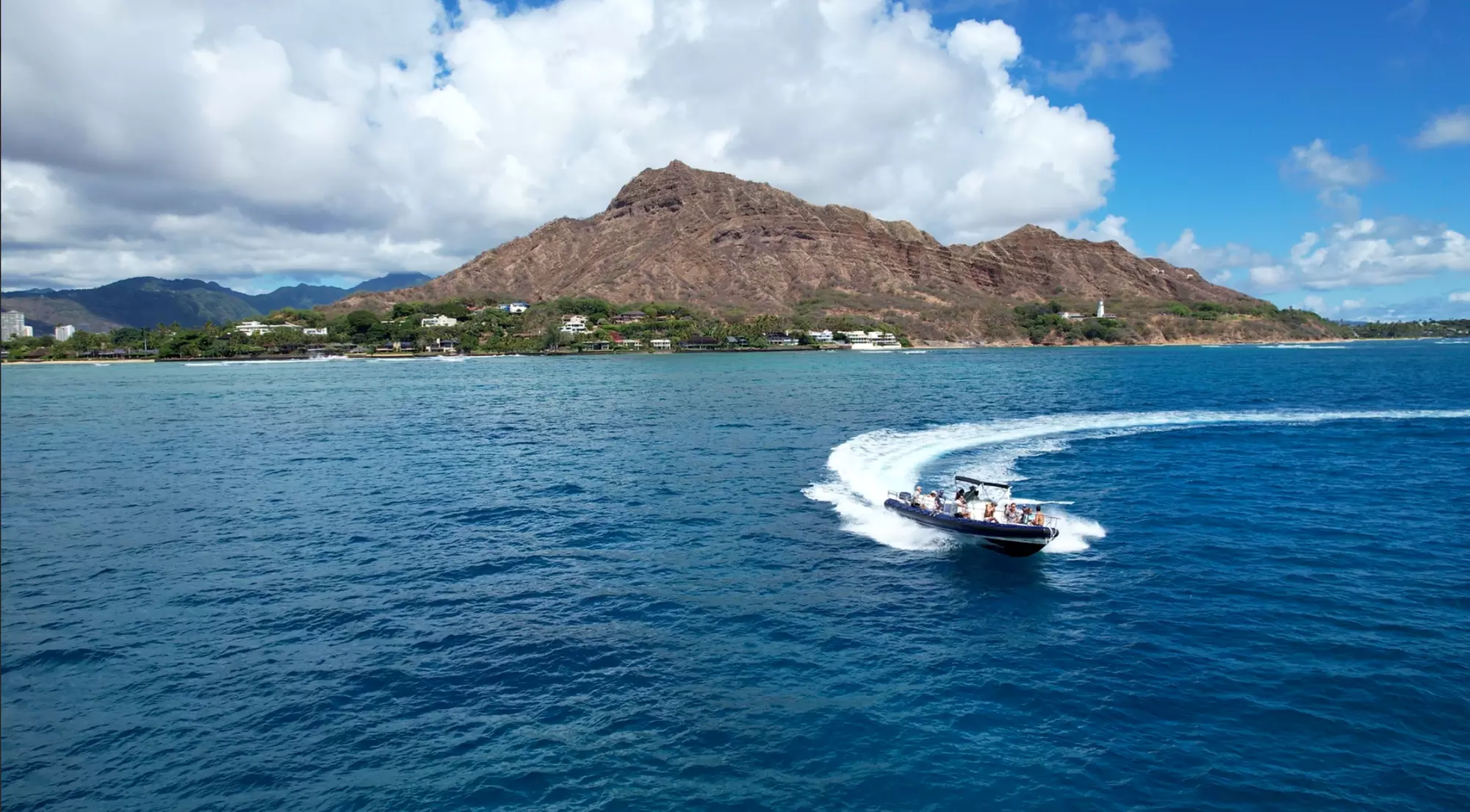 Experience the Wonders of Hawaii's Pristine Waters!