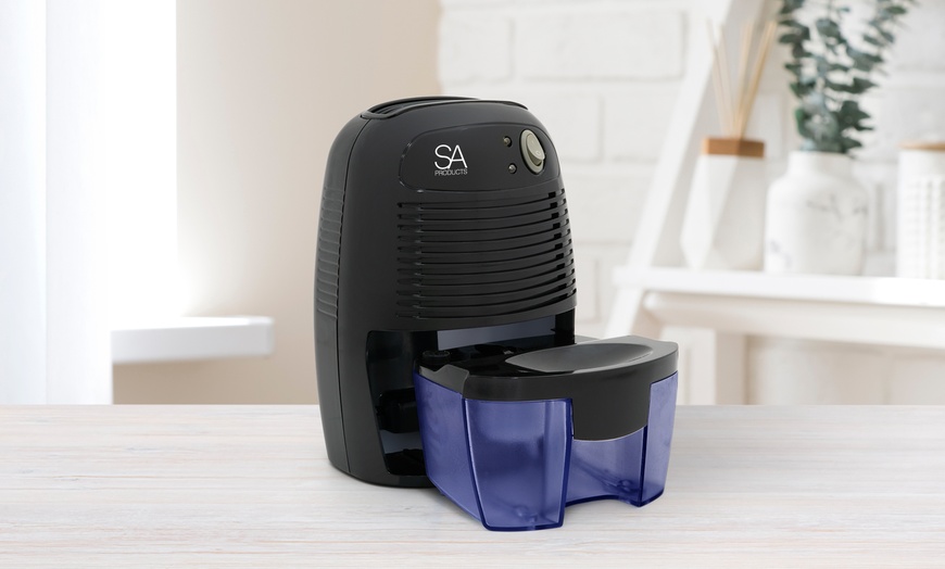 Image 5: Portable Dehumidifier and Air Purifier 500ml