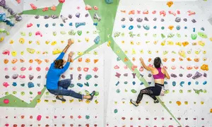 Bautismo de escalada para una o dos personas desde 19,95 € en Boulder Madrid 