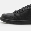 Image 6: Nike Air Jordan Low Men's Trainers