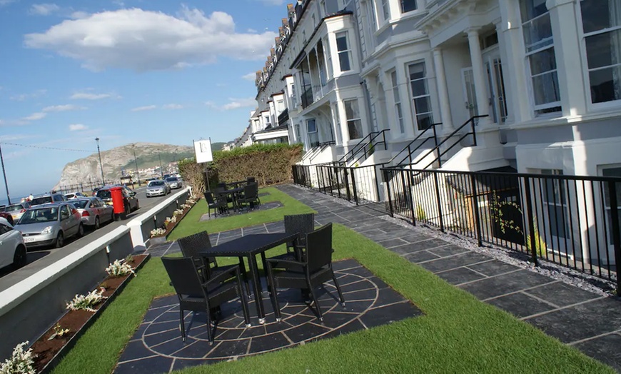 Image 9: Llandudno: Double Room with Prosecco