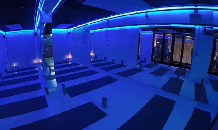 3-Hour Aerial Yoga Beginners Course at R1se Yoga