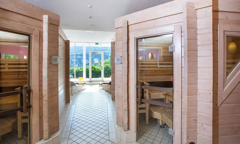 Bad Herrenalb: Doppelzimmer inkl. Frühstück / Halbpension und Spa