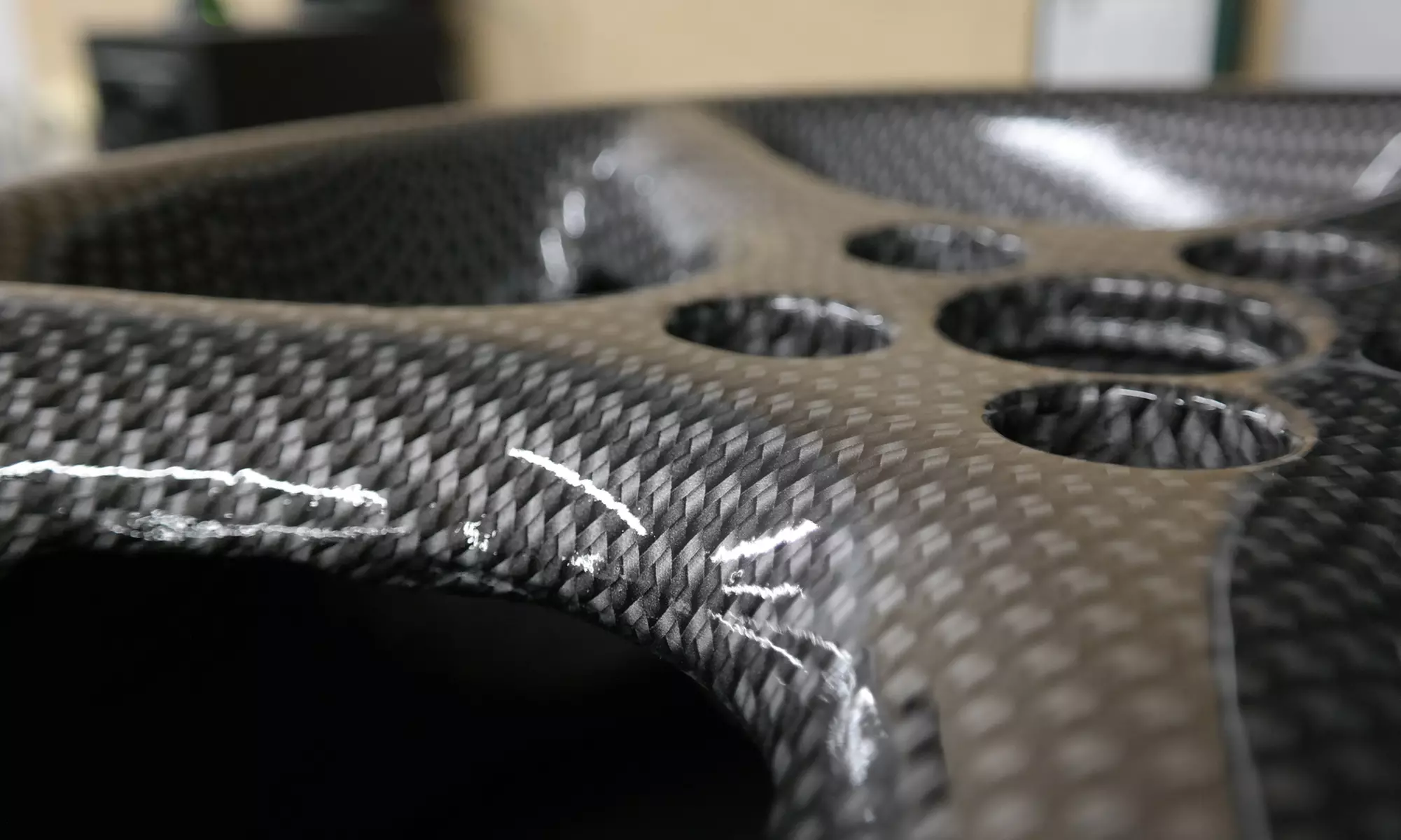 Zdobienie felg, elementów skutera