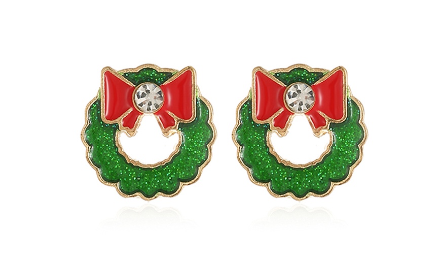 Image 3: 12 Pairs of Christmas-Themed Stud Earrings Set