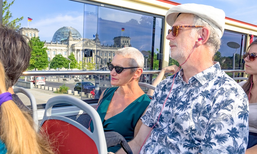 Image 11: Entdecke Berlin mit der Big Bus Tour