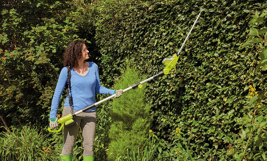 Image 3: Garden Gear 20V Telescopic Cordless Lithium-ion Hedge Trimmer